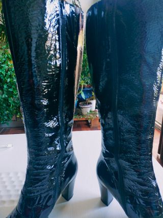 Botas Altas Charol Negras N°  41