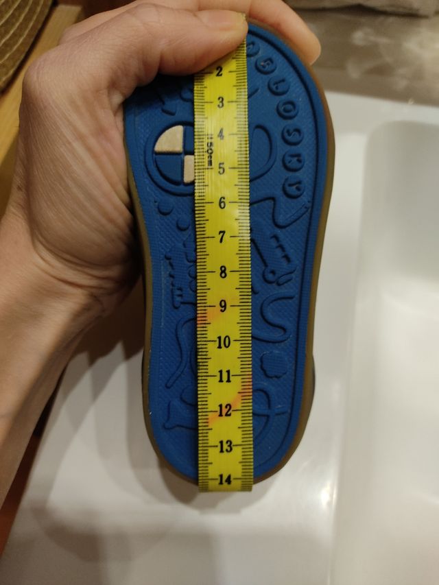 Botitas zapatos botas barefoot bebé Pablosky 21