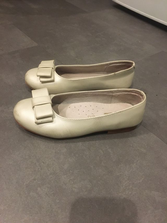 Zapatos /Bailarinas de piel .