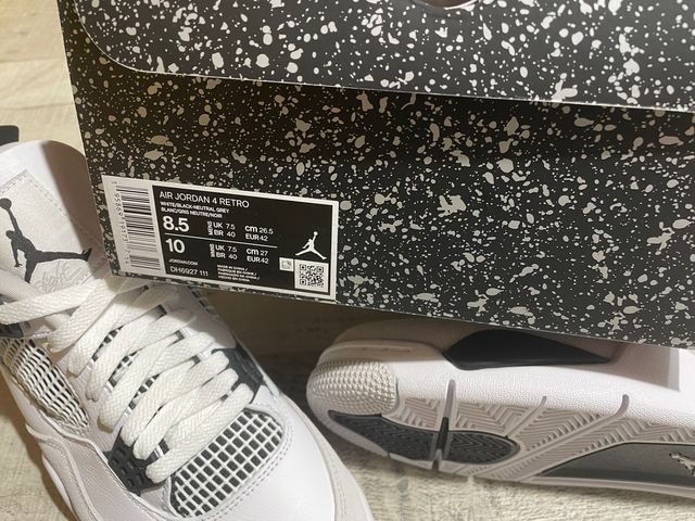 JORDAN 4 MILITARY BLACK