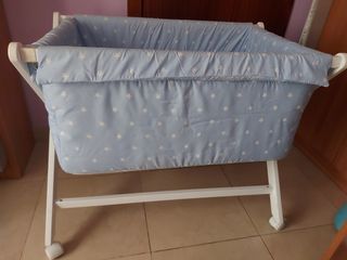 Minicuna estrellas blancas y azules