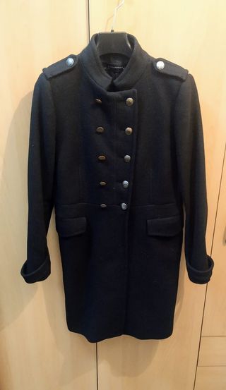 Abrigo Zara Talla L