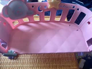 Cuna para muñeca