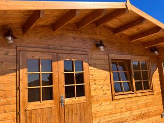 KIT DE CASA DE MADERA CON BAÑO - RAMSI 4,75x4,75m