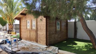CASA O ESTUDIO DE MADERA PARA JARDÍN 3.55x2.74M