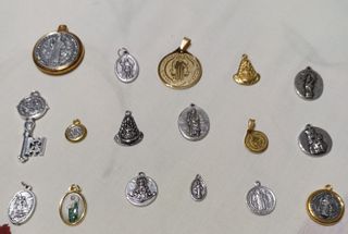 Liquidación.Todas las medallas disponibles