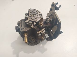 BOMBA INYECTORA 0445010102