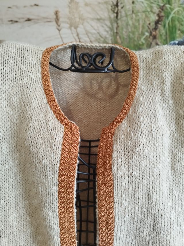 Chaqueta hecha a mano de señora