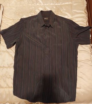Talla grande de pantalon y camisa 