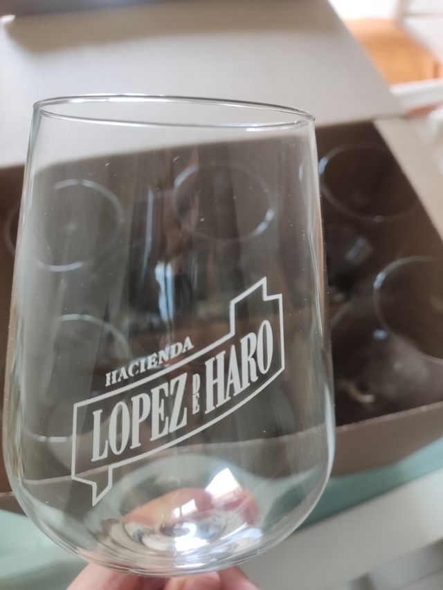 Juego de 6 copas de vino nuevas