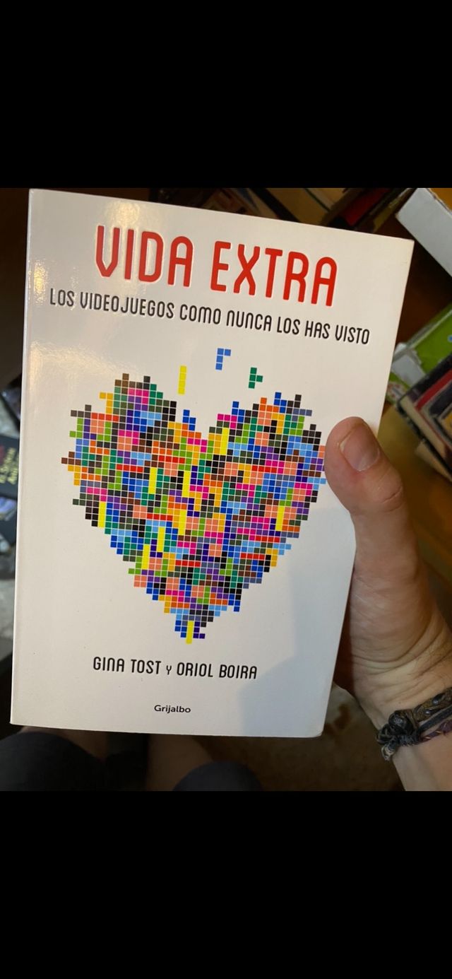 VIDA EXTRA de Gina Tost y Oriol Boira