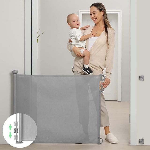 Puerta seguridad bebe precintado