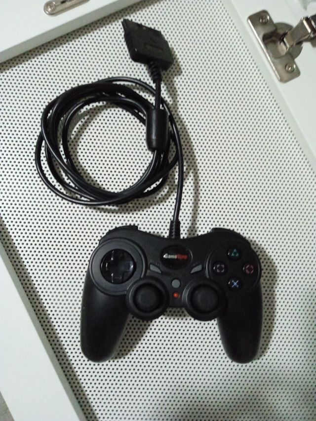 PlayStation 2 + 2 controller+ Memory card+ giochi 