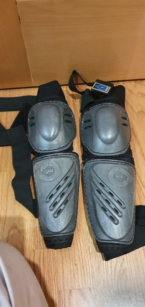 ginocchiere e gomitiere