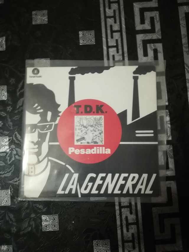 SINGLE TDK. LA PESADILLA