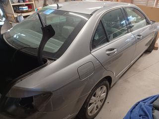 Despiece mercedes c200 w204 2008