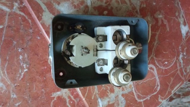 Caja de fusibles antigua 