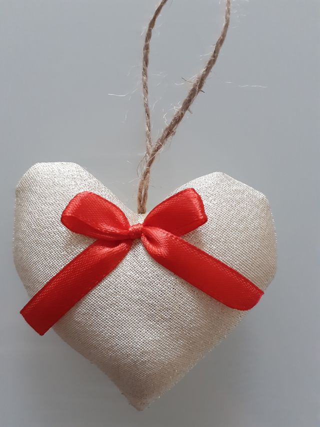 Decori per albero di Natale cuore oro con fiocco