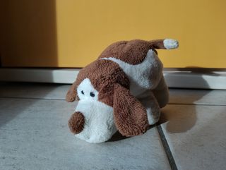 Peluche morbidissimo cagnolino bianco e marrone