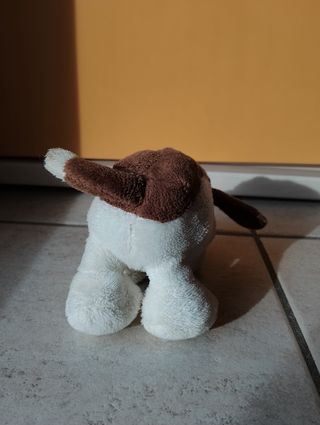 Peluche morbidissimo cagnolino bianco e marrone
