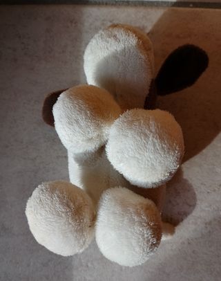 Peluche morbidissimo cagnolino bianco e marrone