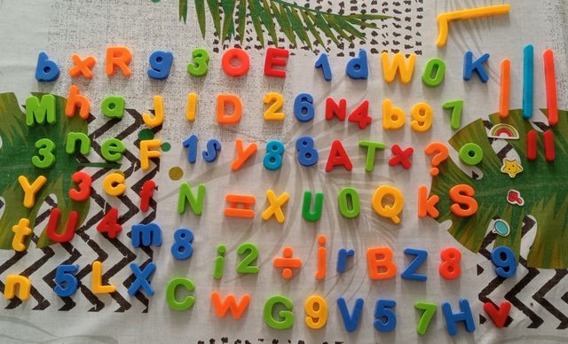 Letras y números de imán