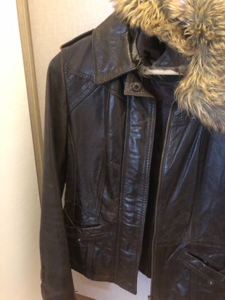 Cazadora de piel Stradivarius talla M