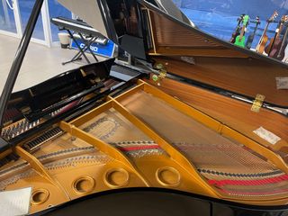 Piano Samick 1/2 cola ( Nuevo )