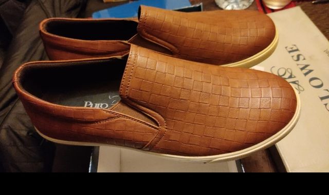 MOCASIN PIEL NUEVO DE HOMBRE TALLA 40