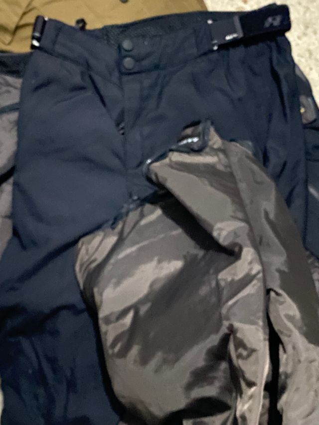 Chaqueta y pantalón revit