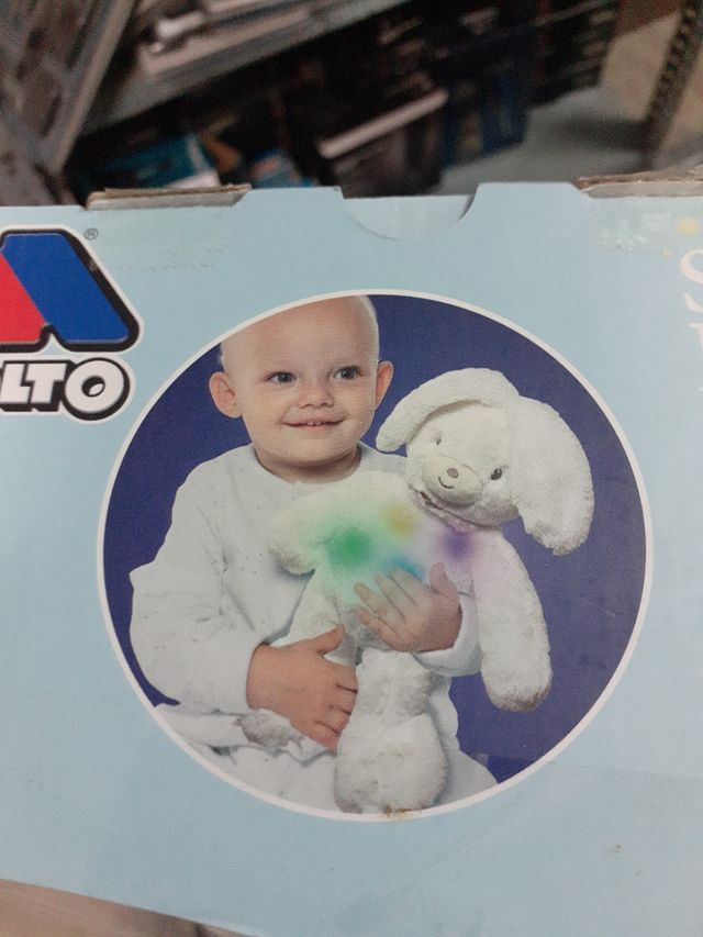 CONEJO DE LUZ MARCA MOLTO SIN ESTRENAR