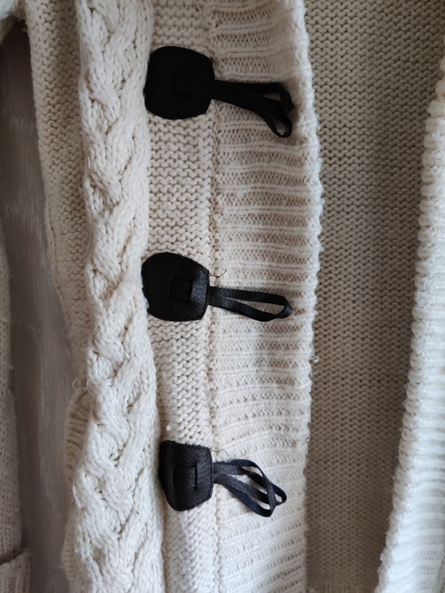 Chaqueta cardigan blanca