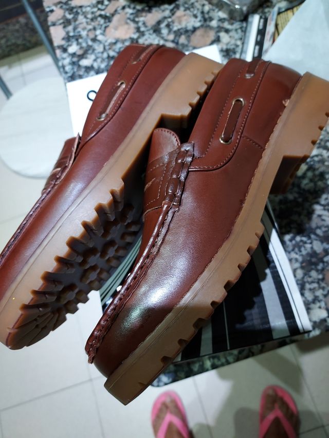 zapatos nauticos caballero sin uso.