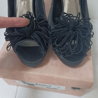 Zapatos de tacón en raso negro N 37