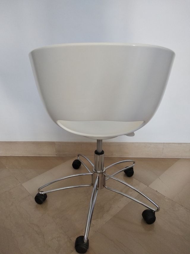 poltroncina in hirek