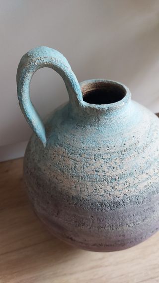 Precioso jarrón ceramica artistica con sello 