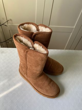 Botas tipo UGG Talla 37