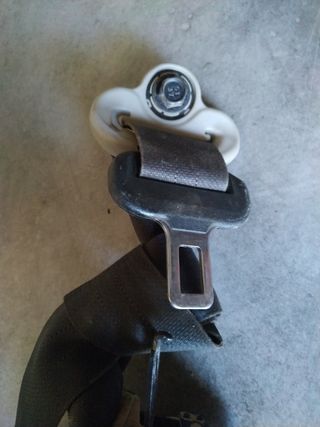Cinturon 09333N 6T7X06  Nissan x trail  derecho 