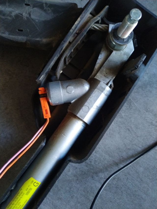 Cinturon C9340HL07 Nissan xtrail izq conductor