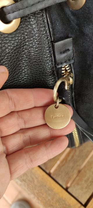 Bolso negro Marca Parfois
