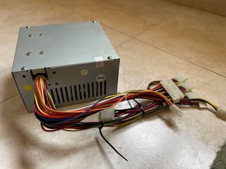 DVD LG y Fuente de alimentación 