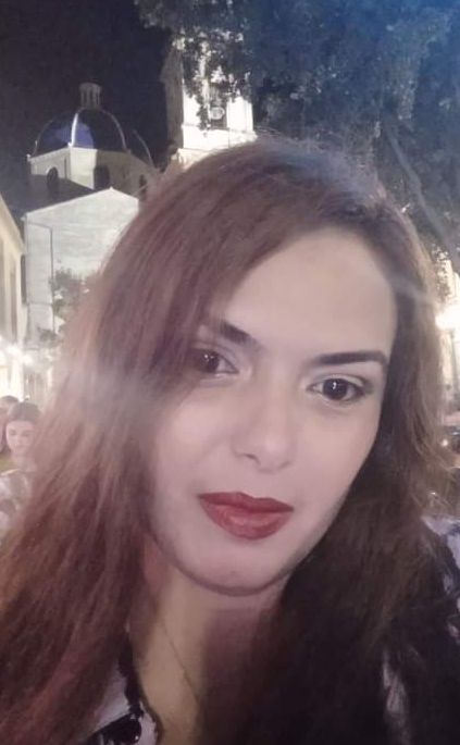 Cuidadora a domicilio o residencial