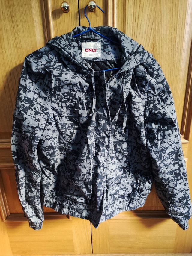 Cazadora Only , muy bonita, muy nueva
