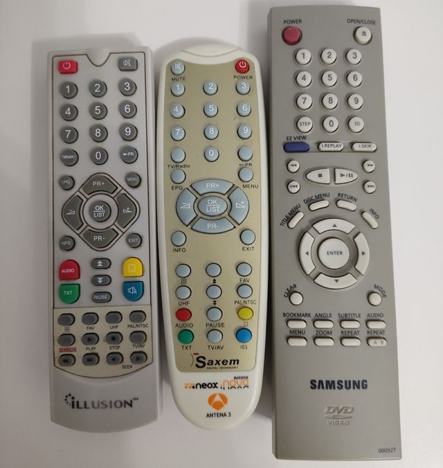 varios mandos originales