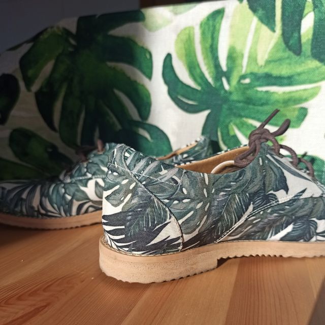 Zapatos veganos Oxford marca Insecta shoes