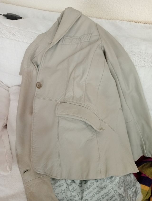 CHAQUETA DE PIEL SUAVE BOBINA