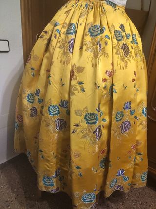 Traje s. XVIII
