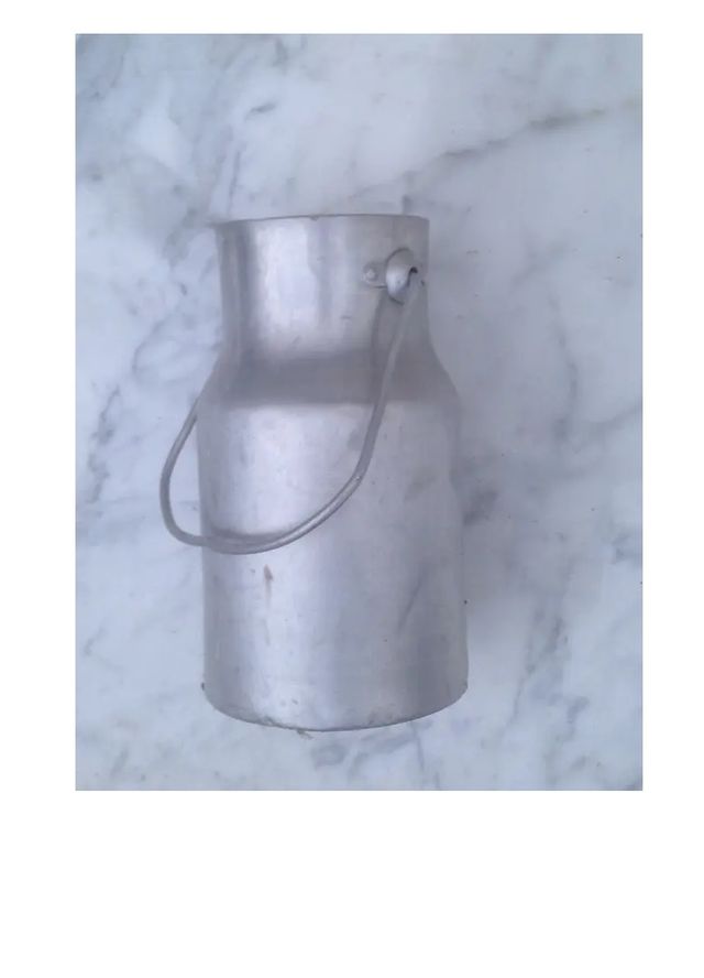 Lechera antigua cantara