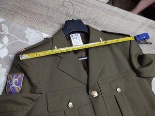 traje militar 