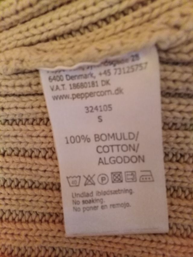 Jersey talla "S" color beige - marca "Peppercorn"
